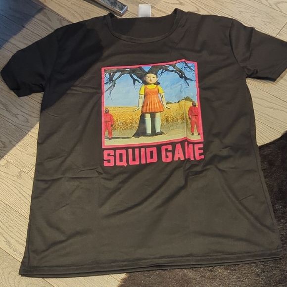 Women's Squid Game Graphic T-Shirt - Large New - Picture 1 of 4